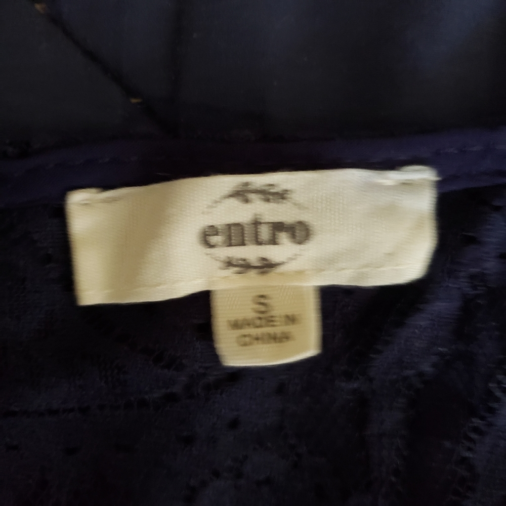 Entro blue / white floral lace edged trend… - Picture 6 of 7